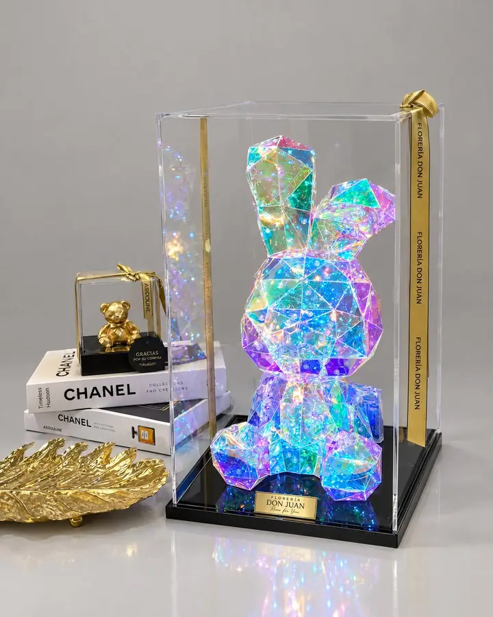Conejo luminoso de 45 cm — Teddys y figuras de Florería Don Juan, fotografía studio