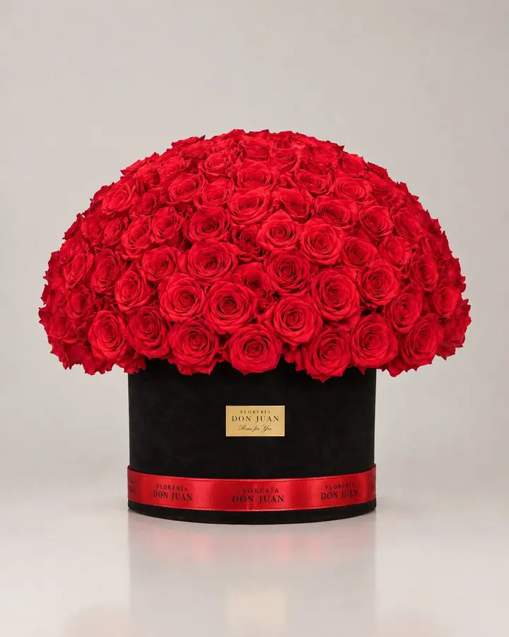 Bouquet babilonia más de 250 a 300 rosas para decirle que le amas — Ramos y buchones de Florería Don Juan, fotografía studio — vista de frente
