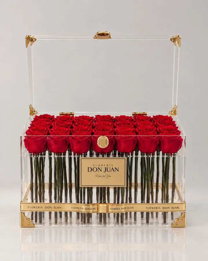 Cofre de rosas 36 rosas — Rosas eternas de Florería Don Juan, fotografía studio — vista de frente