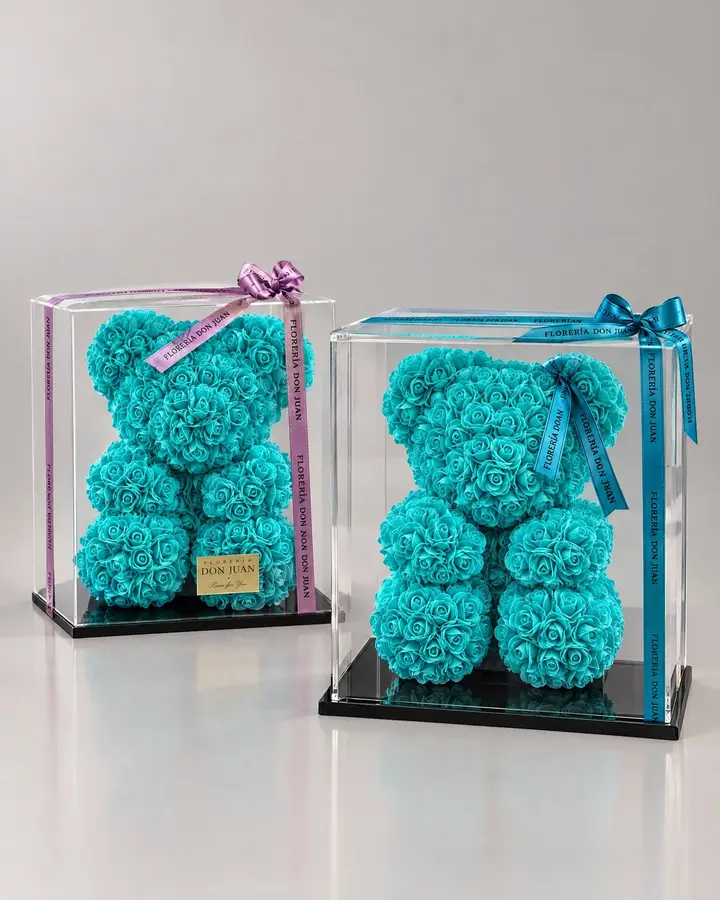 Teddy azul de 25 cm — Teddys y figuras de Florería Don Juan, fotografía studio