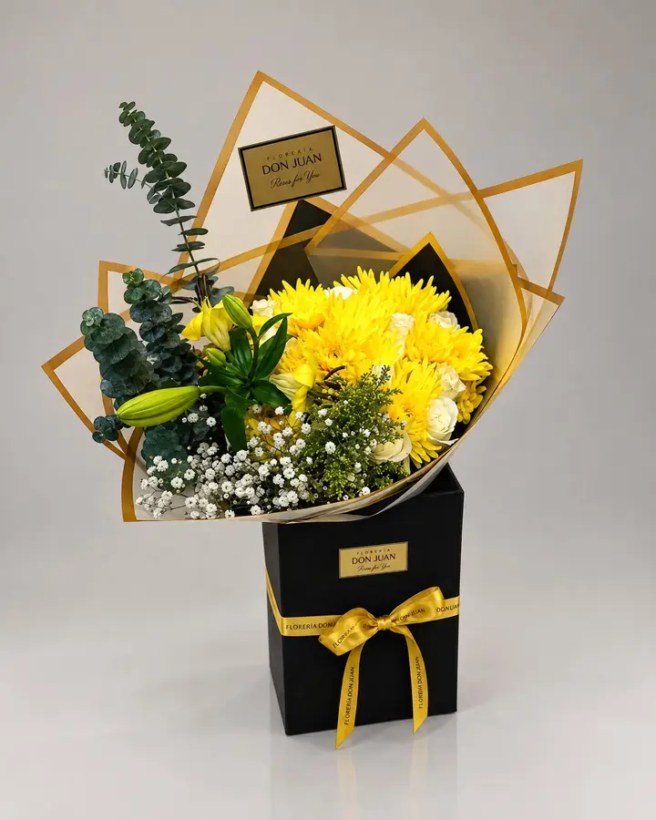 Bouquet amarillo — Girasoles y amarillas de Florería Don Juan, fotografía studio