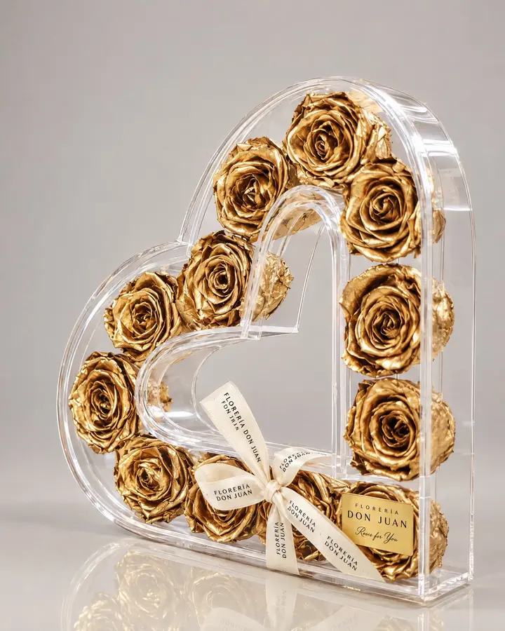Corazón en rosas doradas — Corazones de Florería Don Juan, fotografía studio