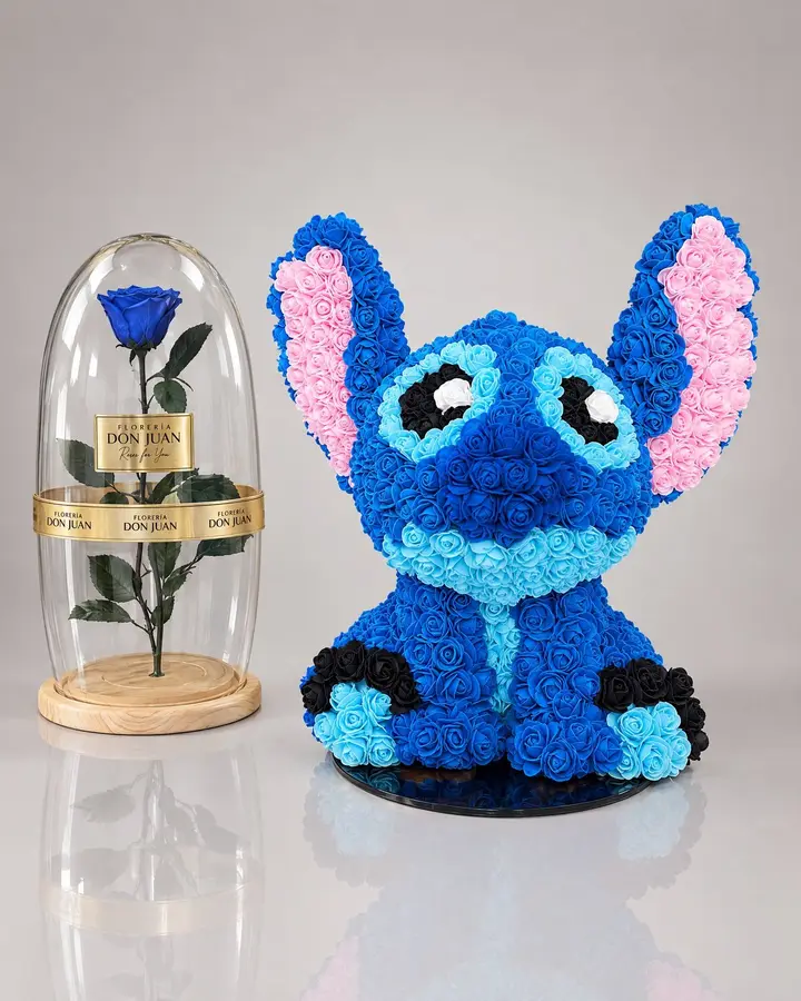 Stich 50 cm — Teddys y figuras de Florería Don Juan, fotografía studio