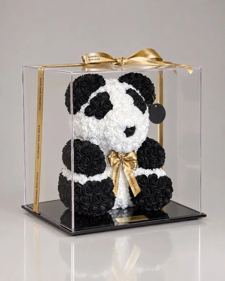 Oso panda — Teddys y figuras de Florería Don Juan, fotografía studio